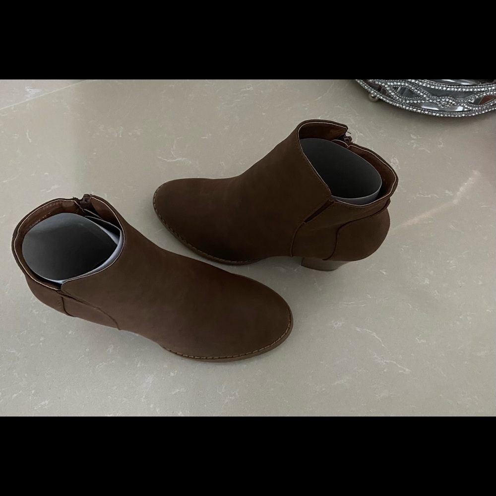 NWOT - Charlotte Russe Short Ankle Boots